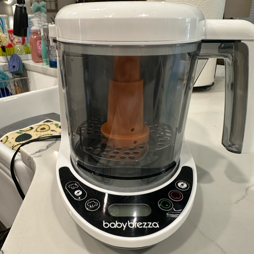 Baby brezza blender and steamer